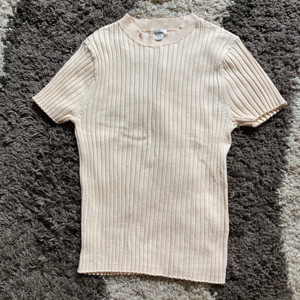 Peach knit short sleeve top | Garage